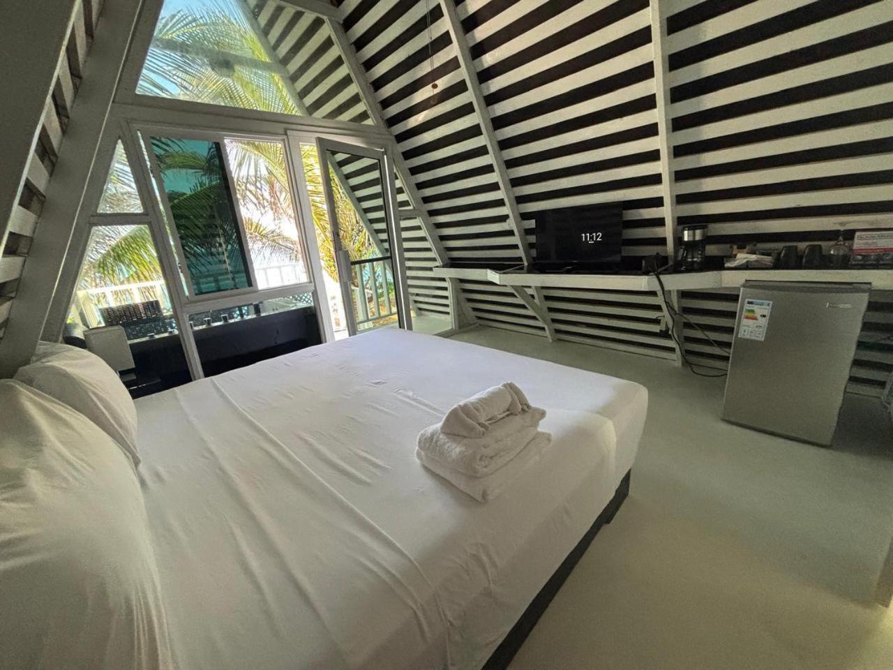 The Sea Cliff Hotel Resort & Spa Port Antonio Ngoại thất bức ảnh