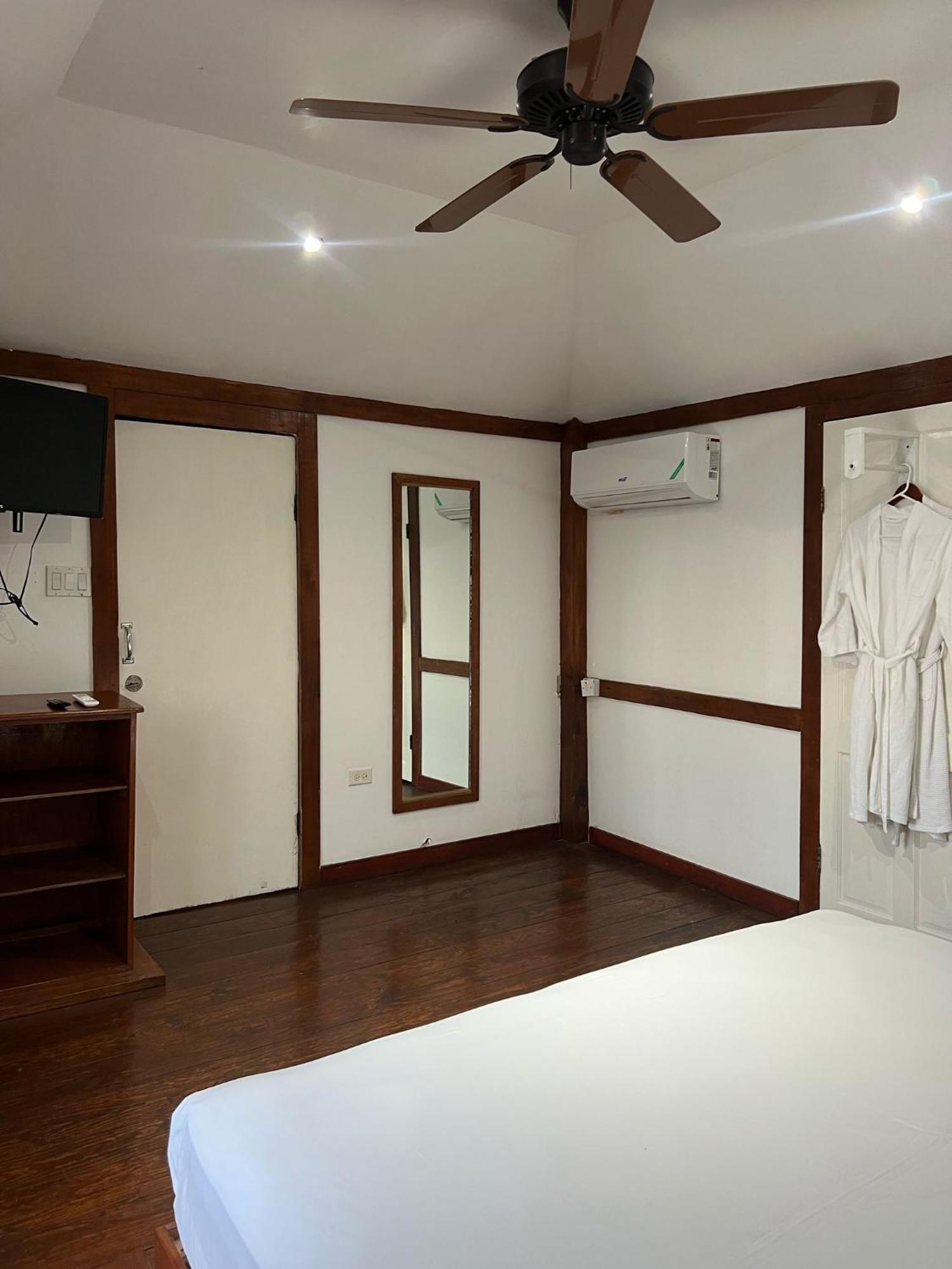 The Sea Cliff Hotel Resort & Spa Port Antonio Ngoại thất bức ảnh